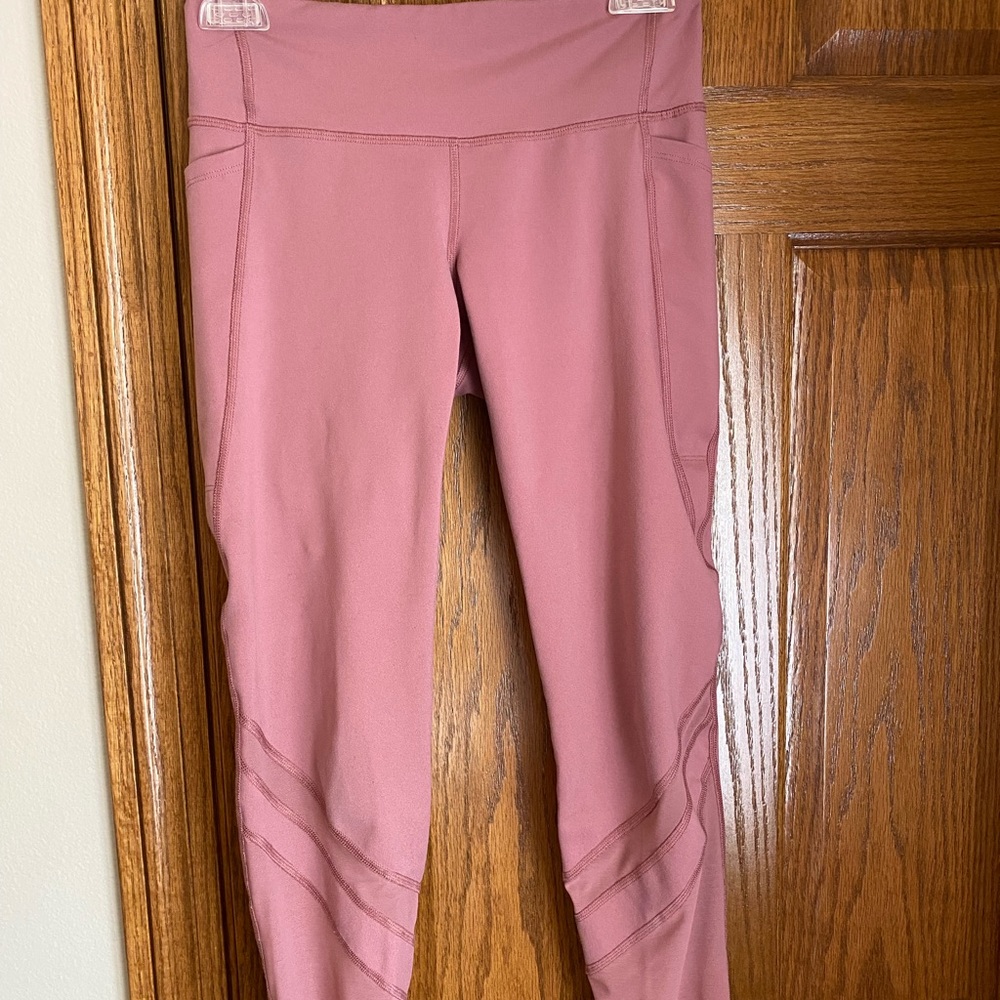 Old Navy elevate leggings